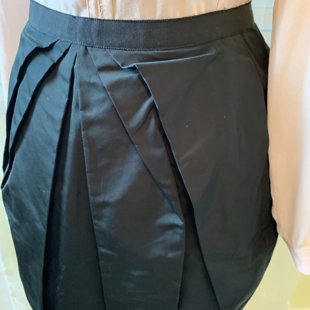 Gorgeous Louis Vuitton skirt - Picture 5 of 9